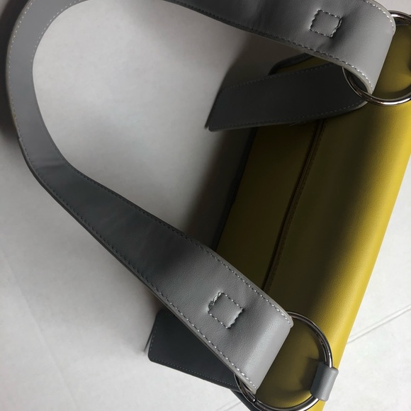 Small over shoulder purse - Picture 7 of 10
